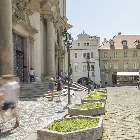 Little Town Budget 3* Prague