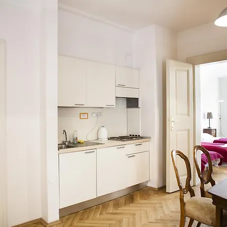 Little Town Budget 3* Prague