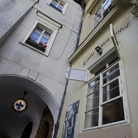 Little Town Budget Hotel Prague