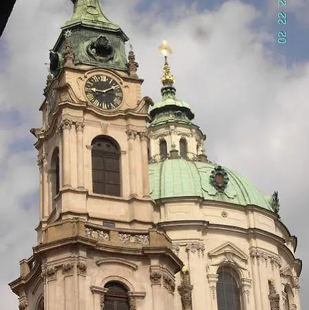 Little Town Budget Prague