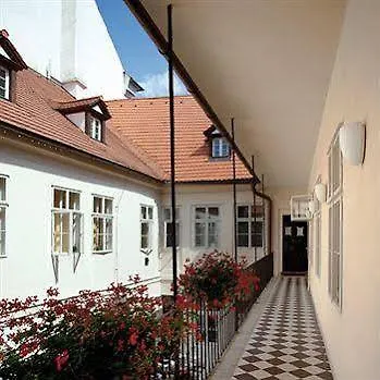 Little Town Budget Hotel